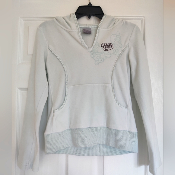 Nike Teen Sweatshirt - Picture 1 of 7
